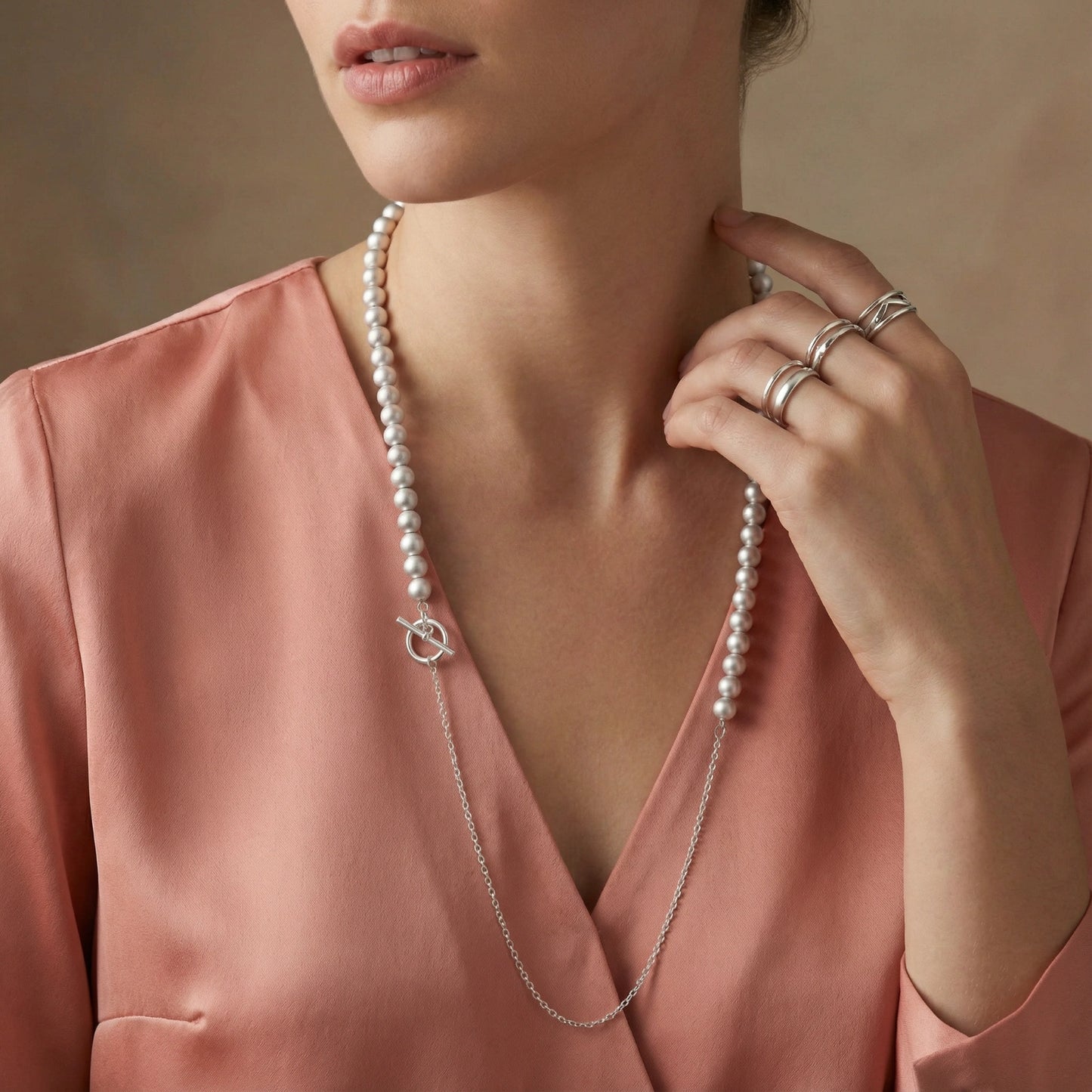 Silver Sphere Gradient Necklace - Panda Jewelry Store