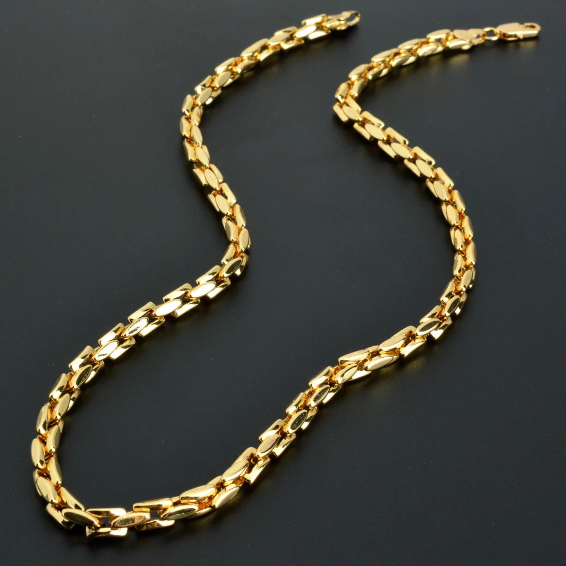 Dubai 18K Gold-Plated Hiphop Link Chain Necklace makes a Statement Classic Trendy Wedding Party Gifts