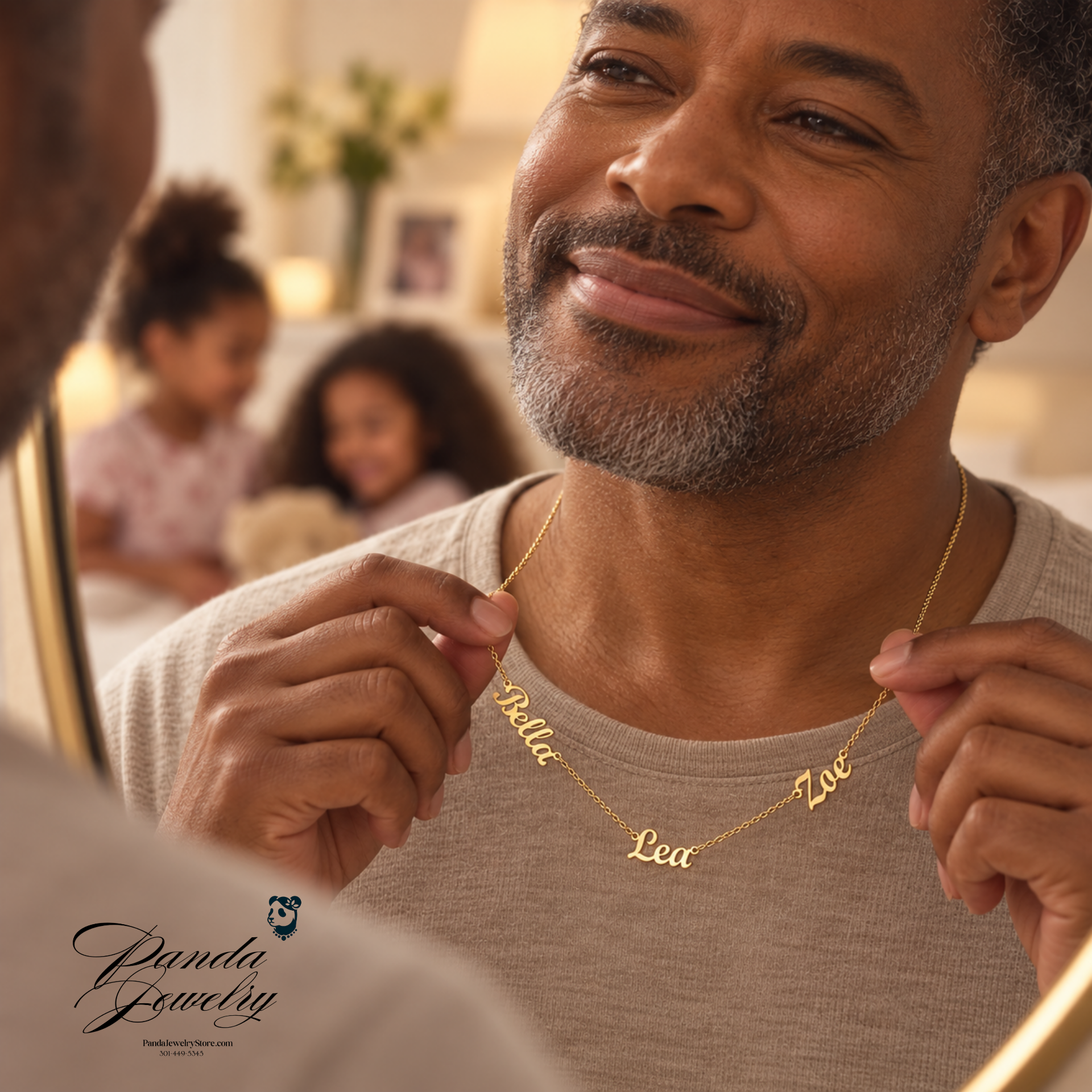 Personalized 2 or 3 Name Necklace in polished steel or 18K gold finish with adjustable cable chain, product presentation.